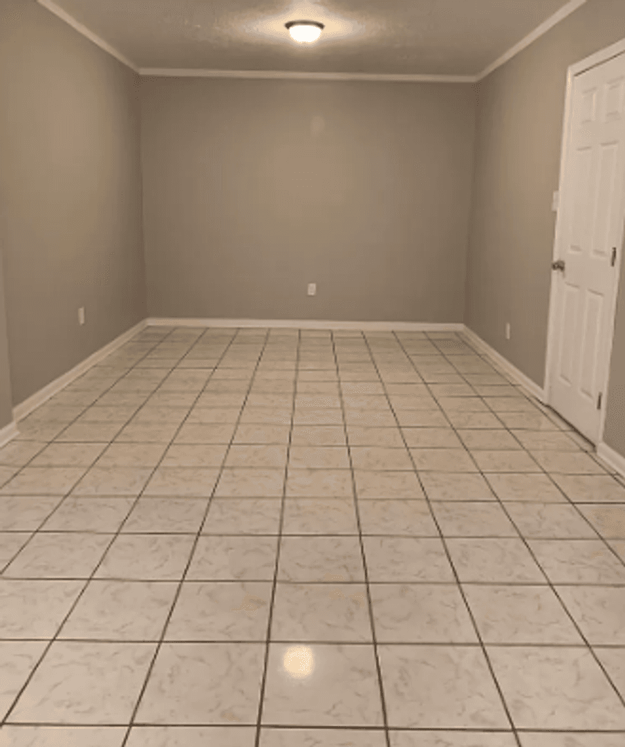 Griffin House: 306 Atkinson Drive