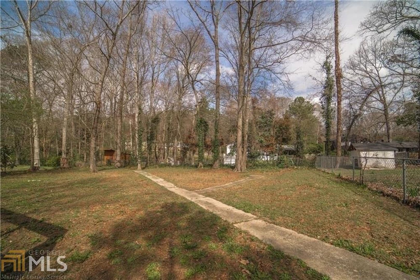Rex House: 2930 Woodfield Drive