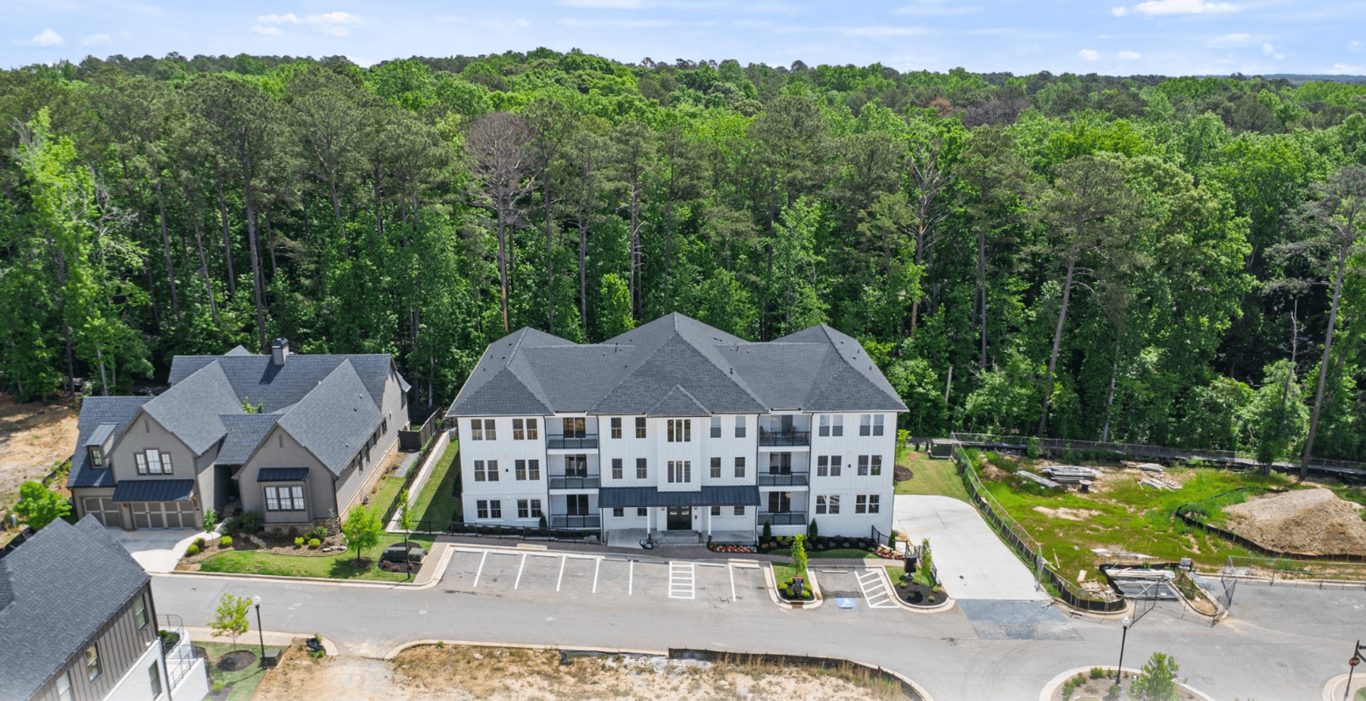 Peachtree City House: 1050 Blair Lane, Unit 103