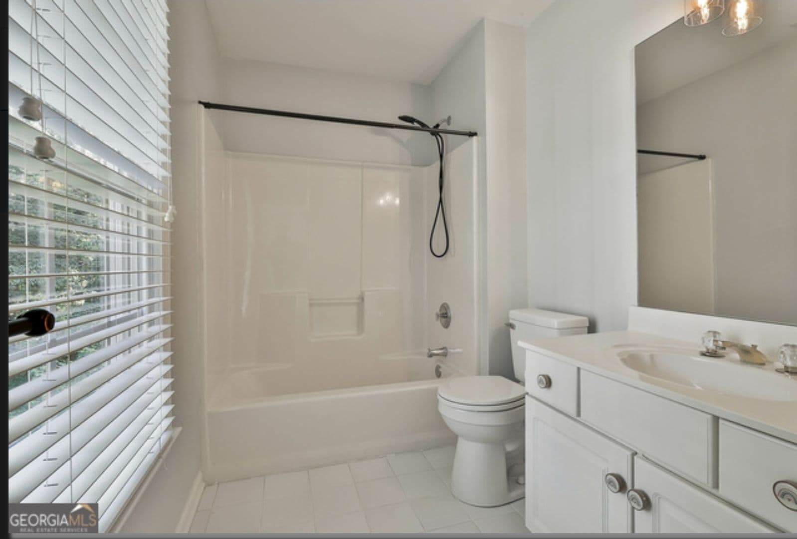 Peachtree City House: 1202 Loxley Circle