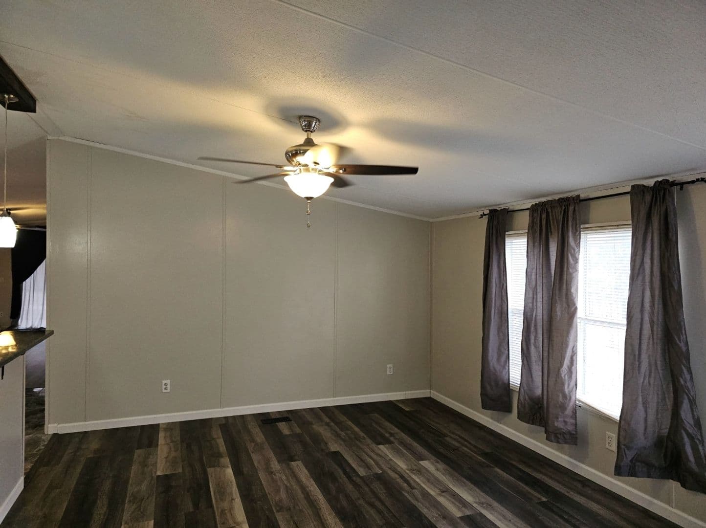 Newnan House: 340 Kelly Farm Road