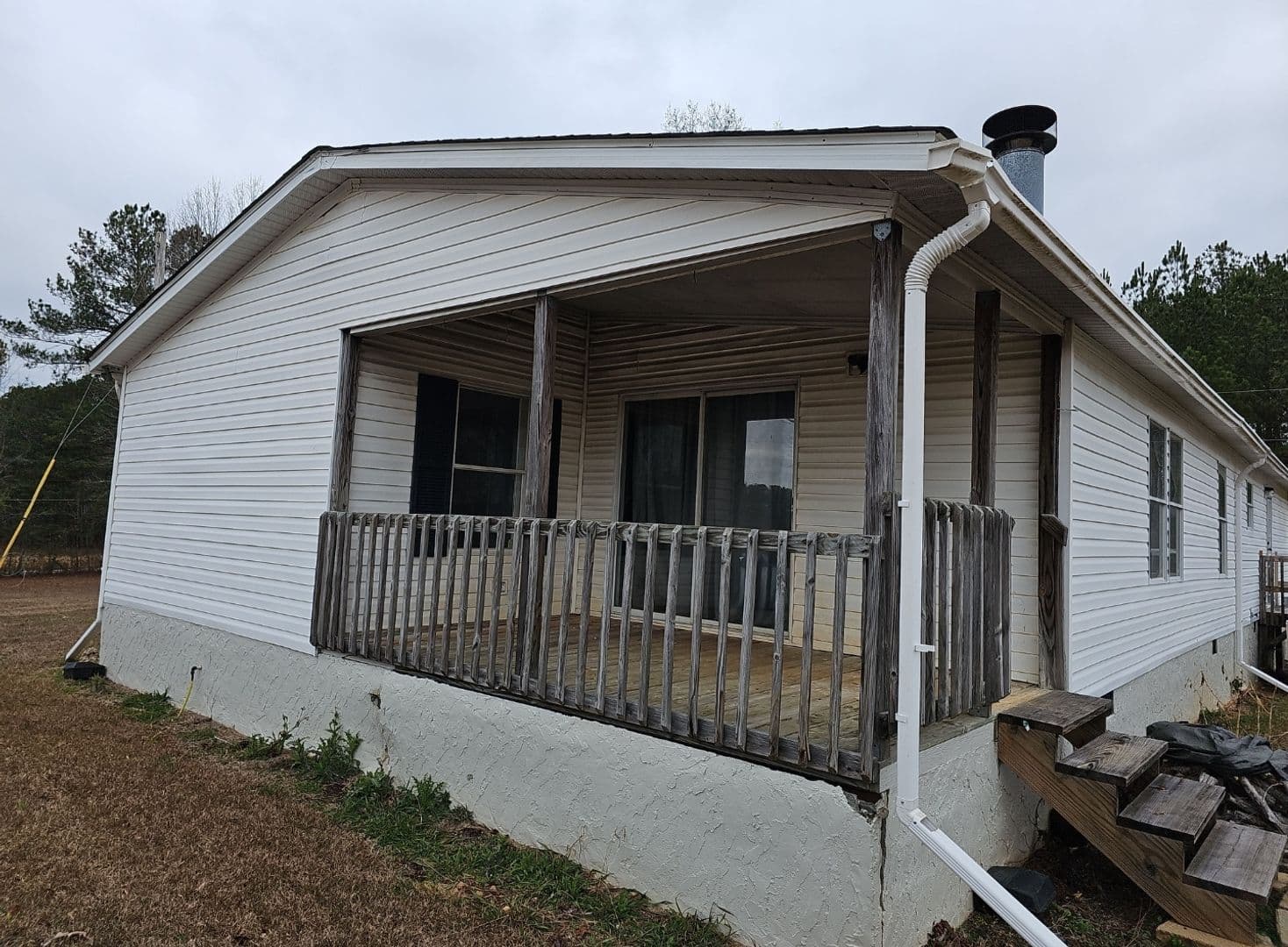 Newnan House: 340 Kelly Farm Road