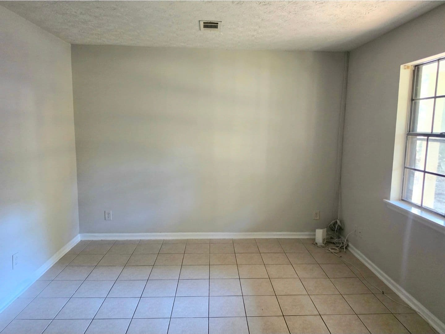 Rex House: 2930 Woodfield Drive