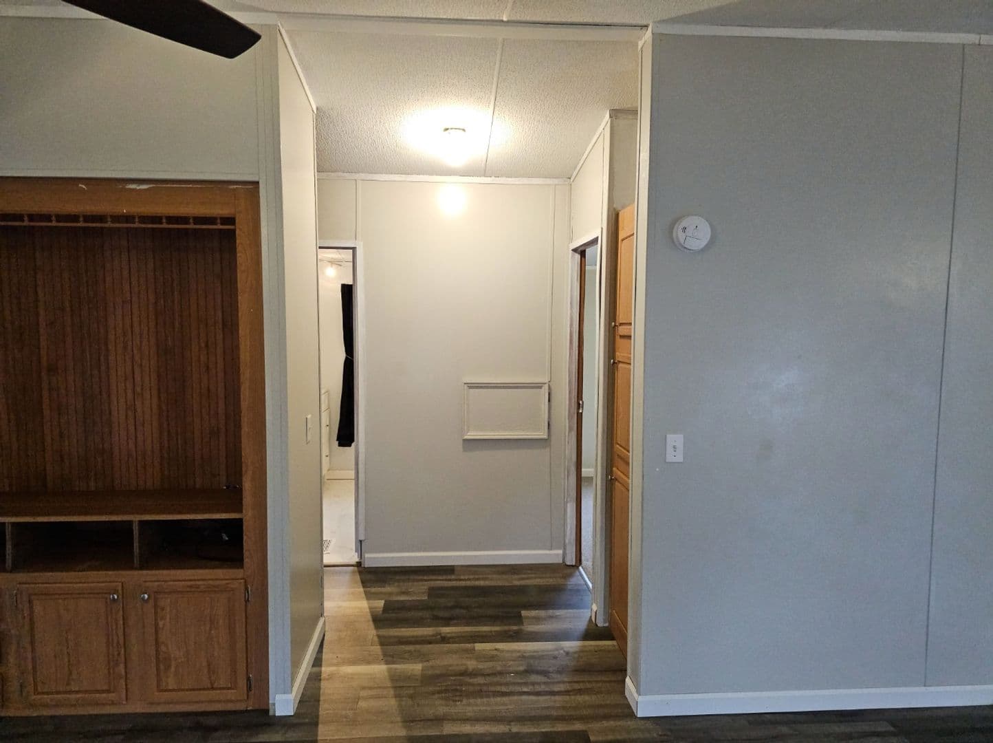 Newnan House: 340 Kelly Farm Road