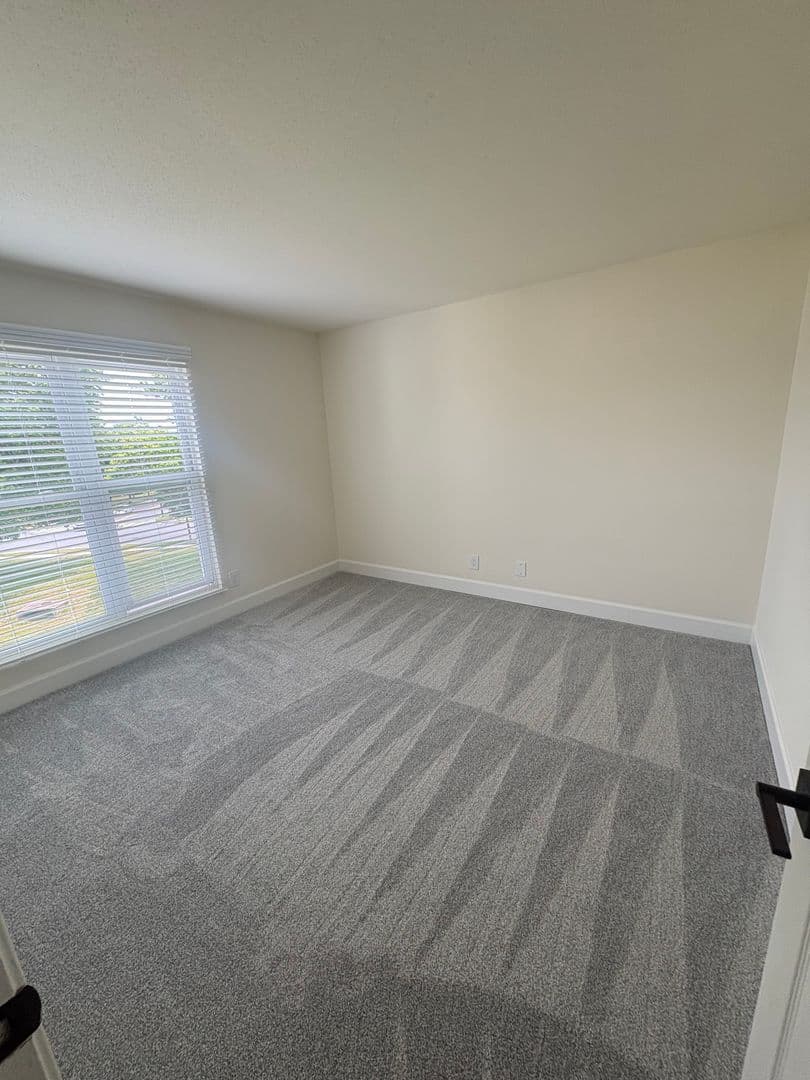 Frederick Apartment: 1000 Columbine Drive