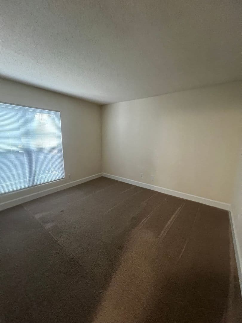 Frederick Apartment: 1000 Columbine Drive