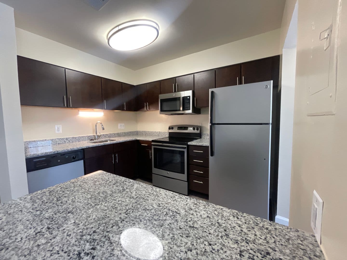 Silver Spring Apartment: 14207 Grand Pre Road