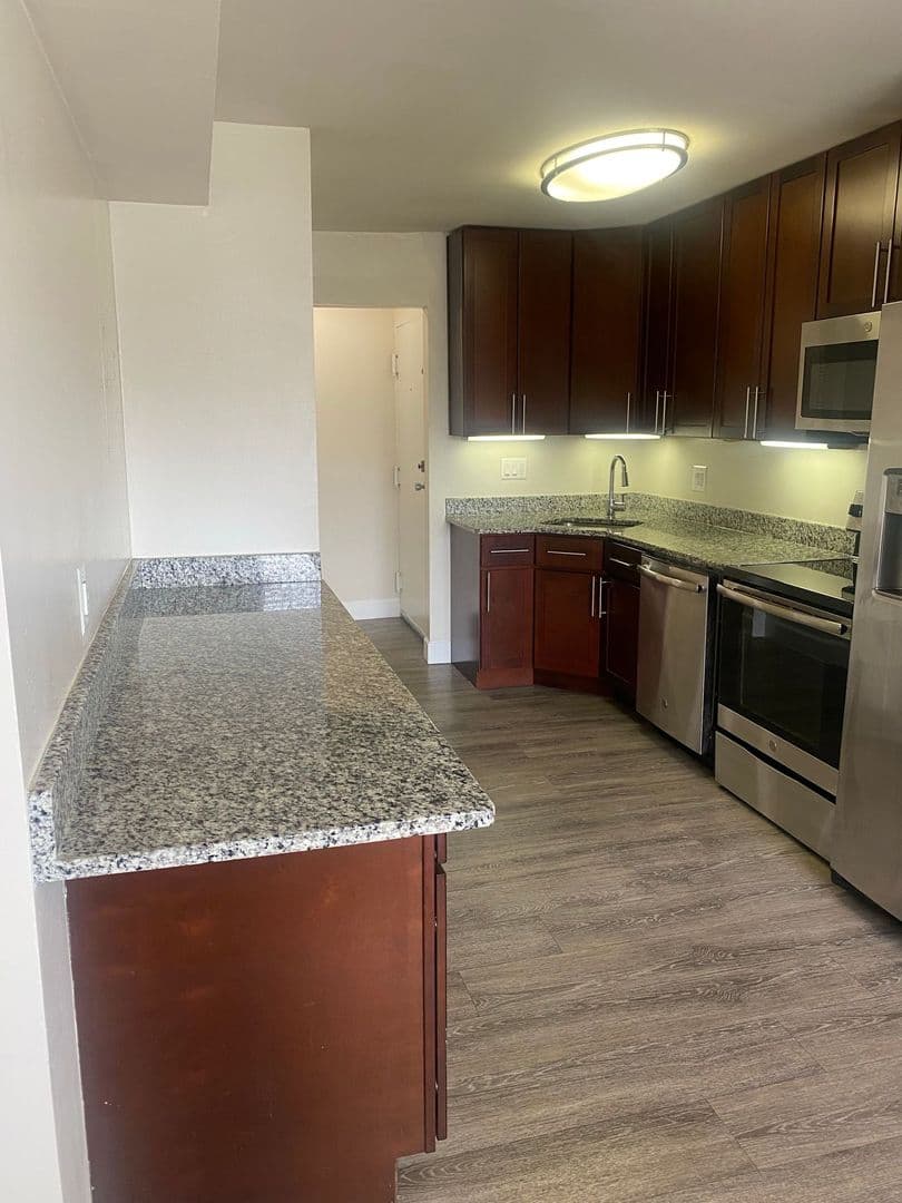 Rockville Apartment: 5301 Randolph Road