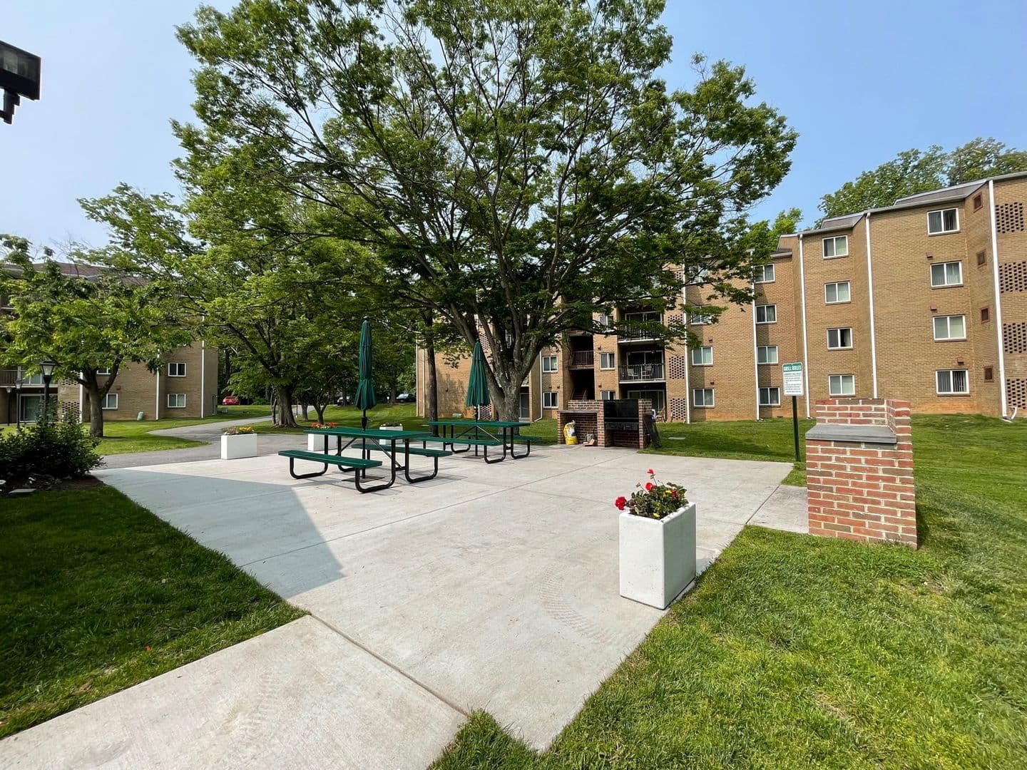 Silver Spring Apartment: 14207 Grand Pre Road