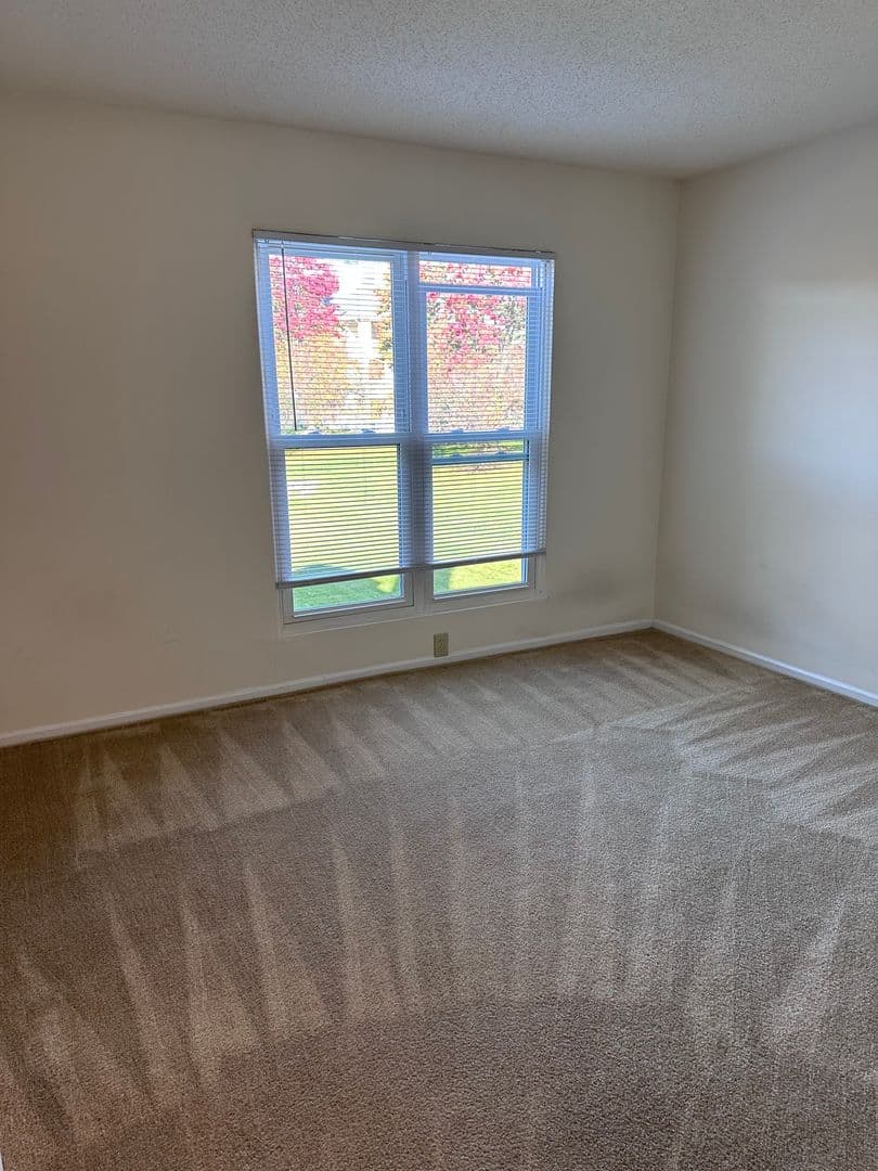 Frederick Apartment: 1000 Columbine Drive