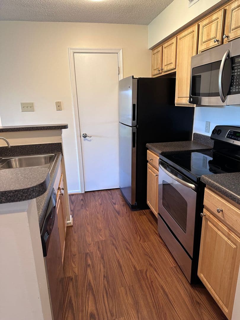 Frederick Apartment: 1000 Columbine Drive