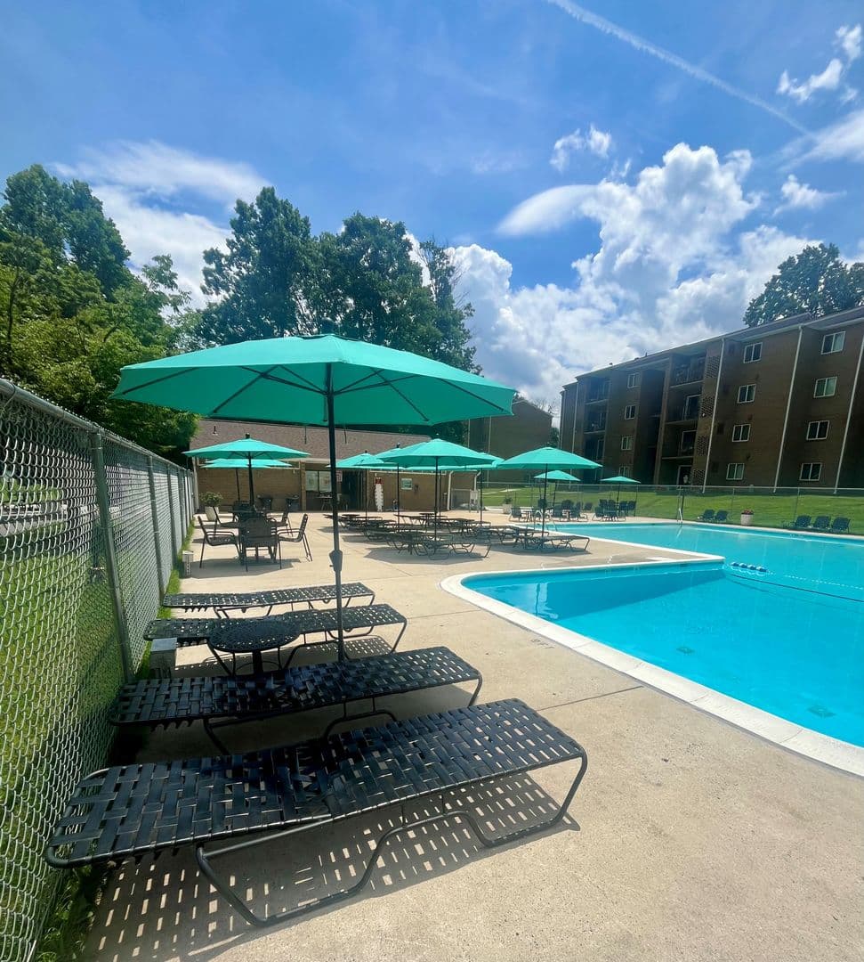 Silver Spring Apartment: 14207 Grand Pre Road