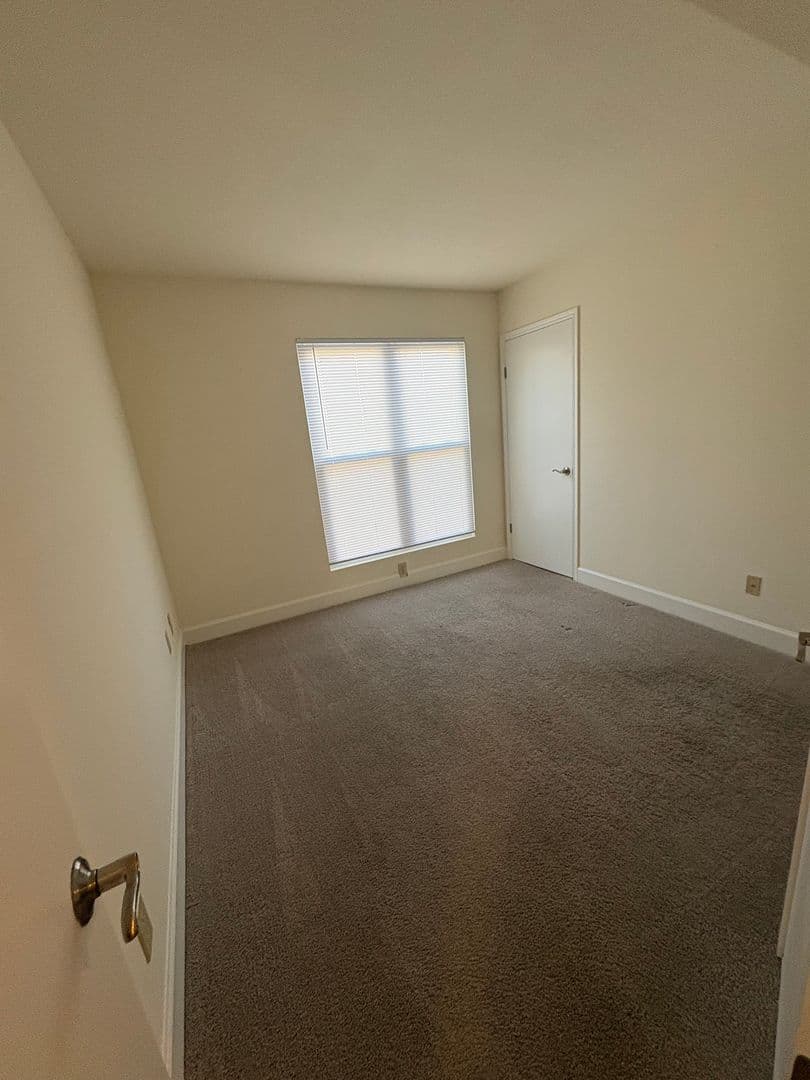 Frederick Apartment: 1000 Columbine Drive