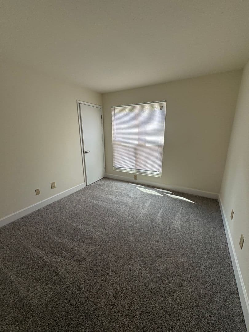 Frederick Apartment: 1000 Columbine Drive
