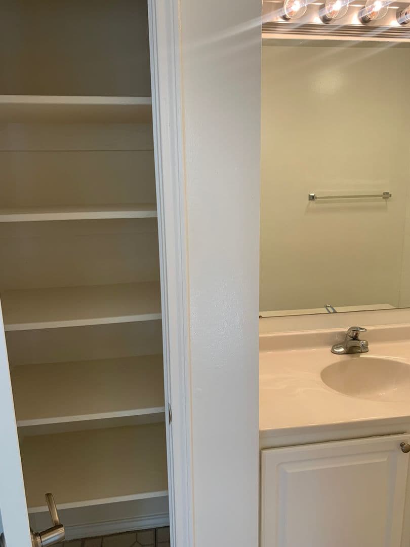 Frederick Apartment: 1000 Columbine Drive