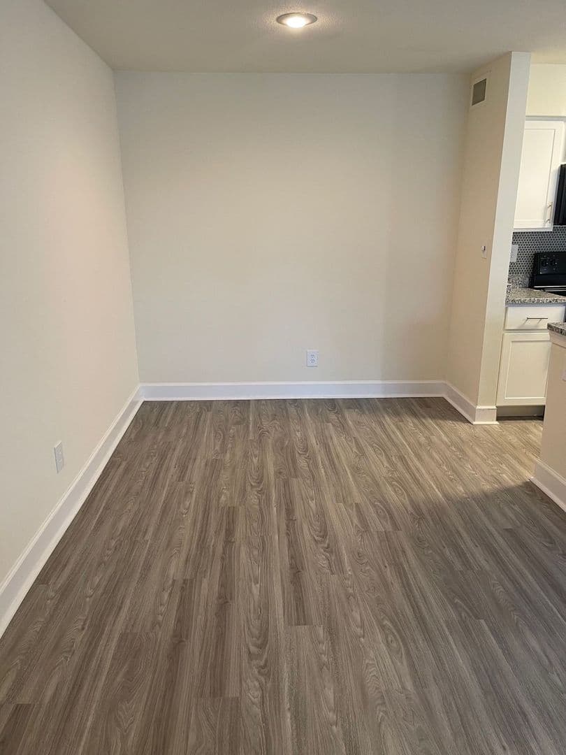 Frederick Apartment: 1000 Columbine Drive