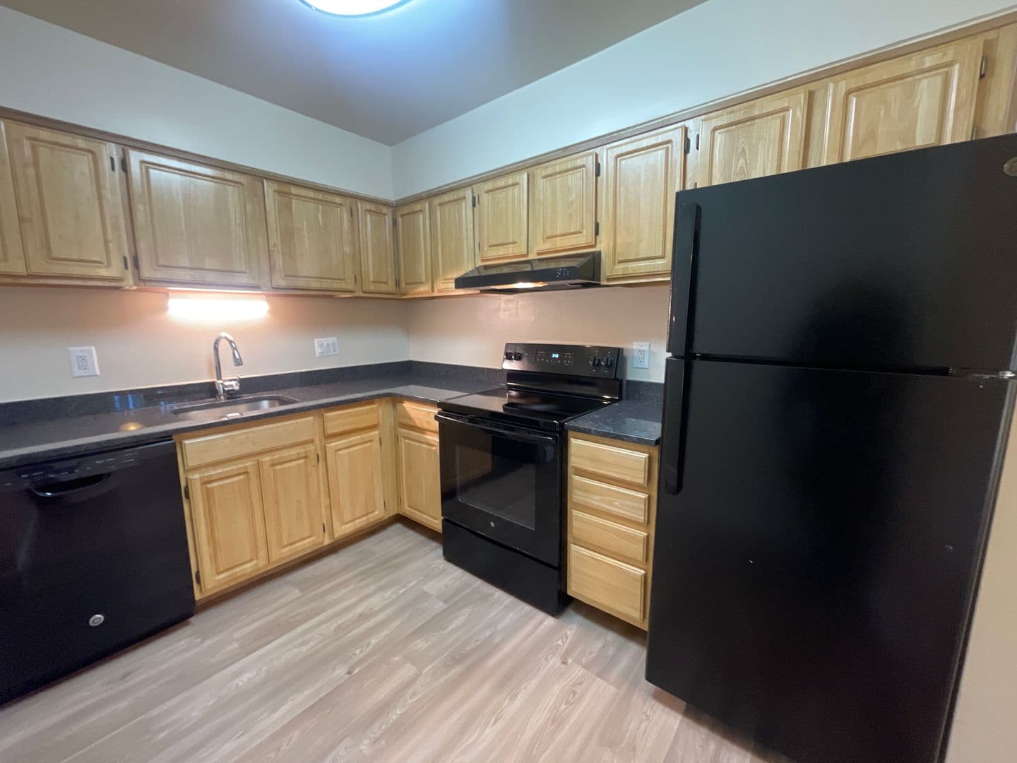Silver Spring Apartment: 14207 Grand Pre Road