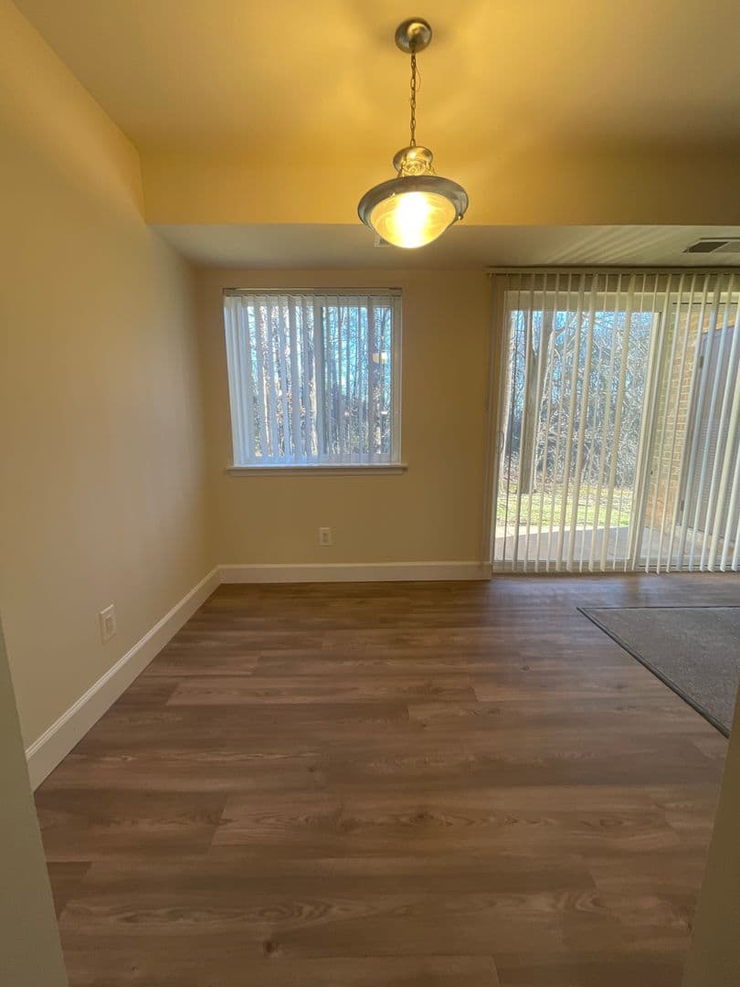 Silver Spring Apartment: 14207 Grand Pre Road