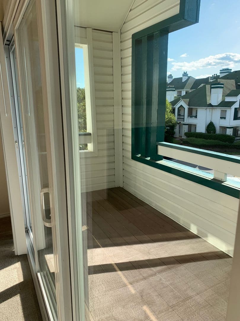 Frederick Apartment: 1000 Columbine Drive