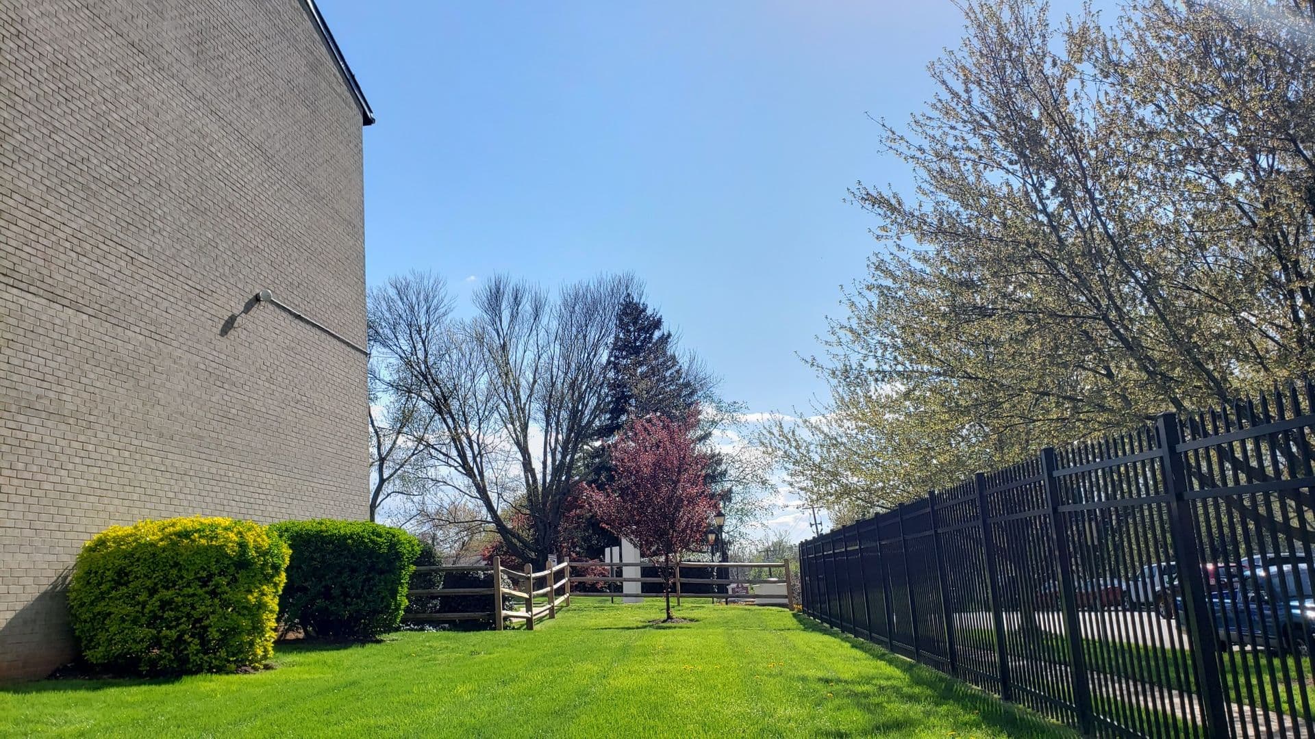 Silver Spring Apartment: 3331 Hewitt Ave