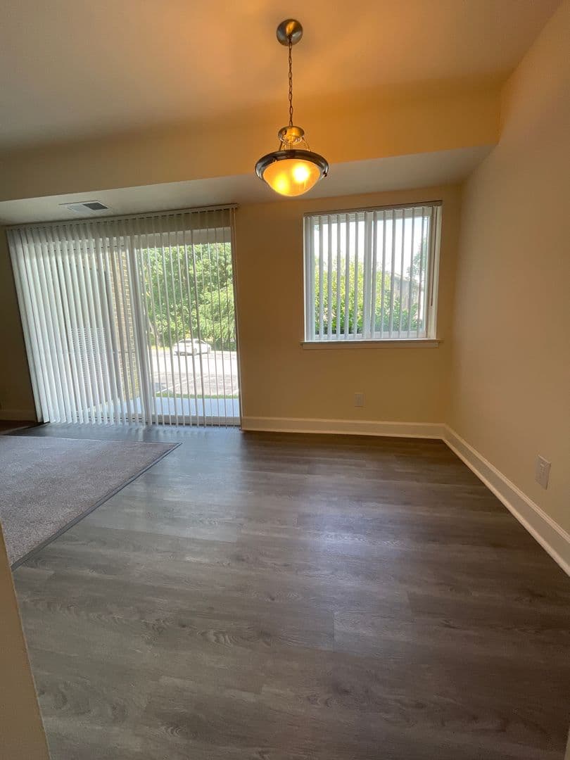 Silver Spring Apartment: 14207 Grand Pre Road