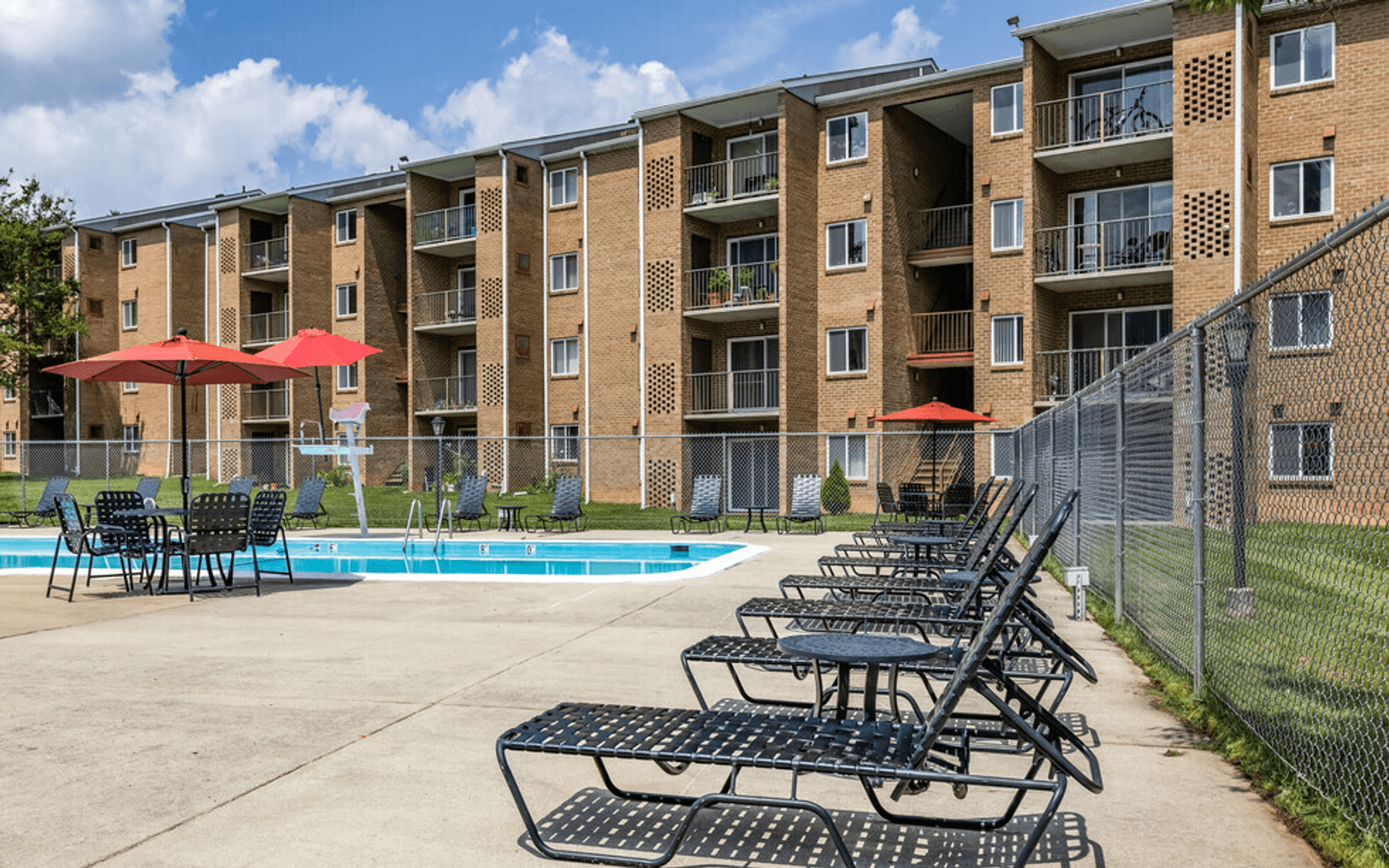 Silver Spring Apartment: 14207 Grand Pre Road