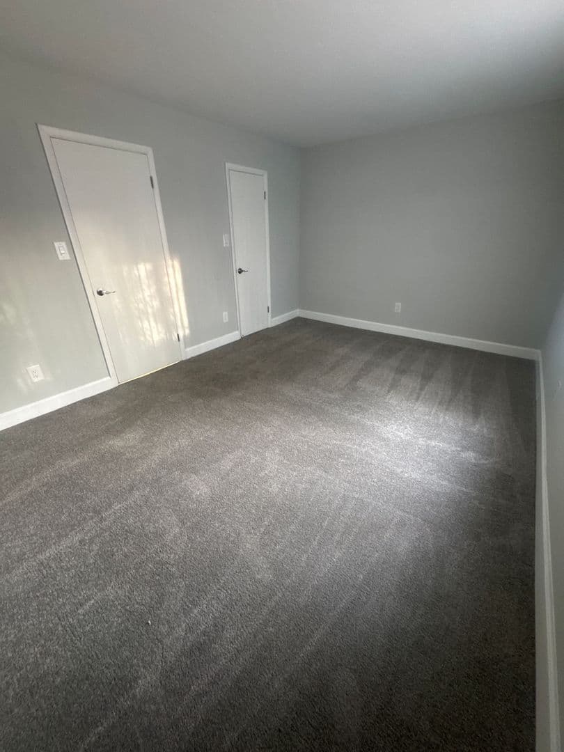 Silver Spring Apartment: 3331 Hewitt Ave
