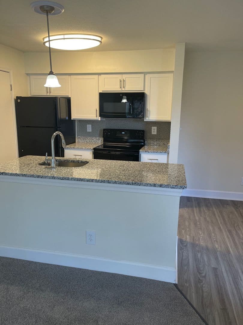 Frederick Apartment: 1000 Columbine Drive