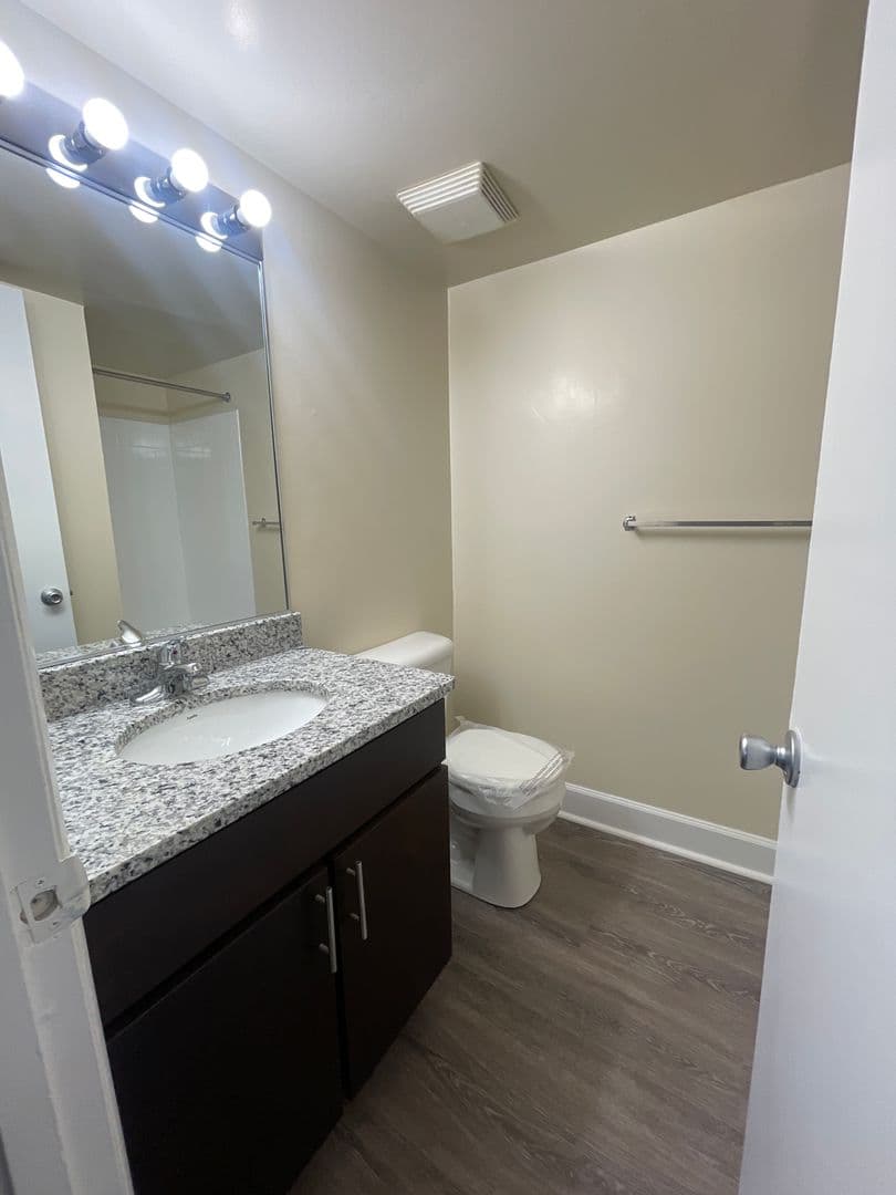 Silver Spring Apartment: 14207 Grand Pre Road