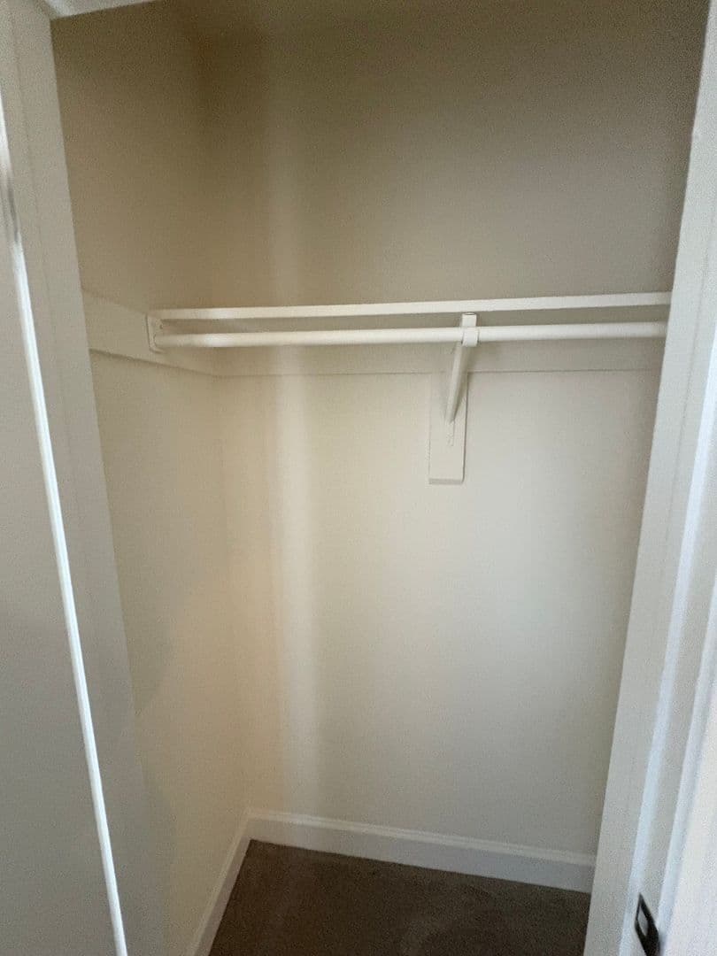 Frederick Apartment: 1000 Columbine Drive