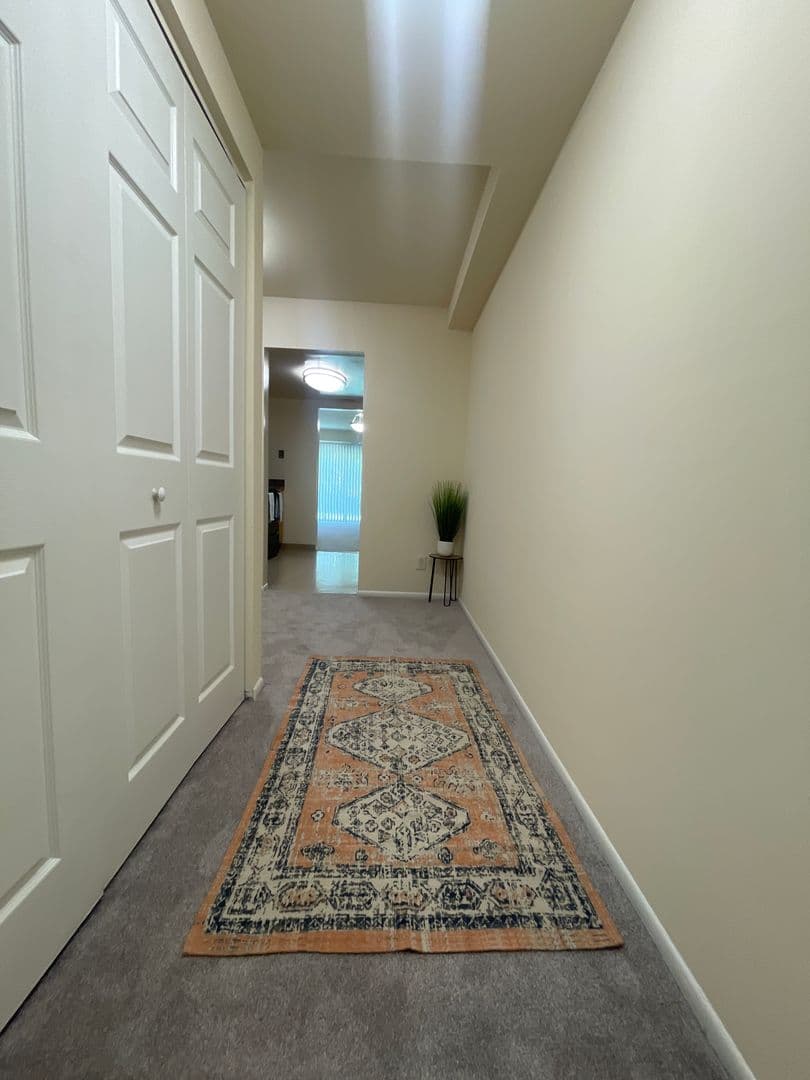 Silver Spring Apartment: 14207 Grand Pre Road