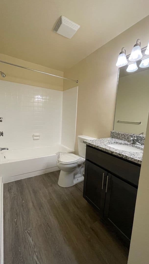 Silver Spring Apartment: 14207 Grand Pre Road
