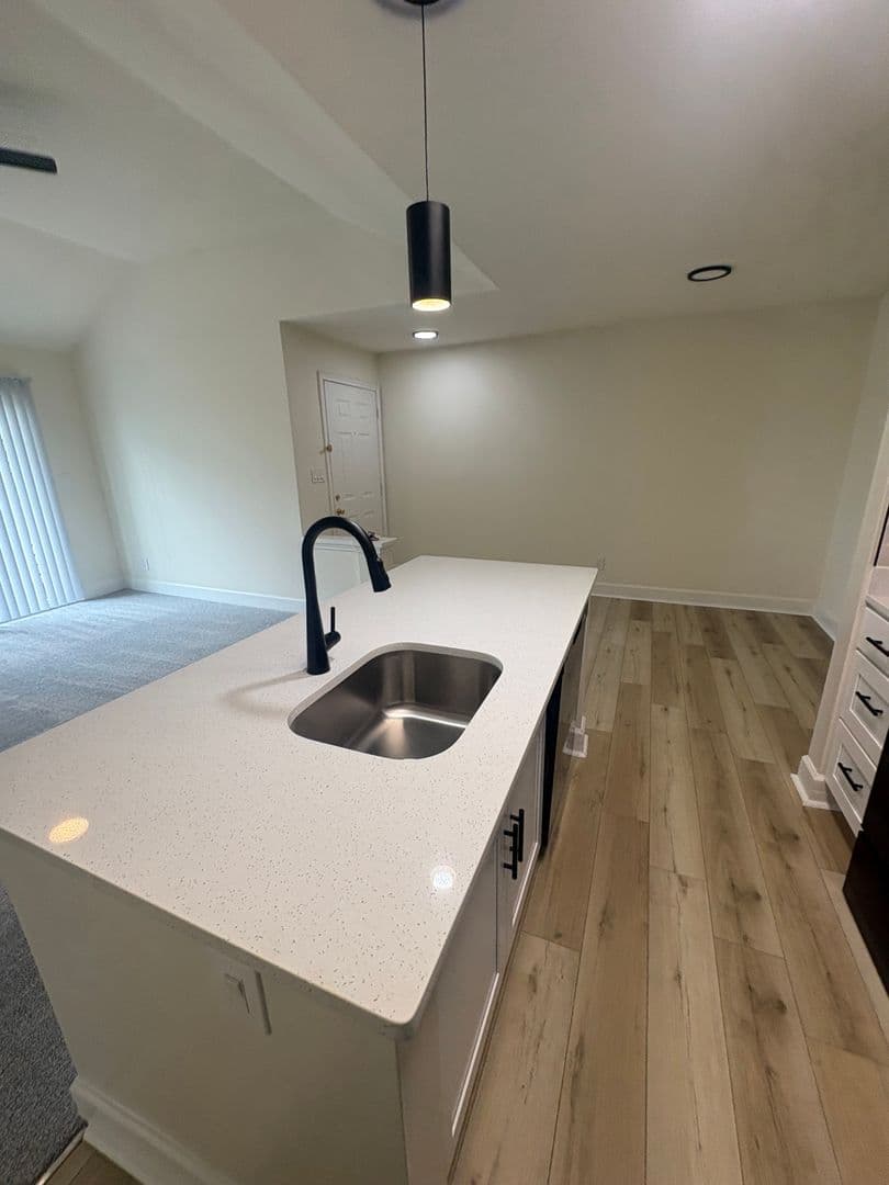 Frederick Apartment: 1000 Columbine Drive