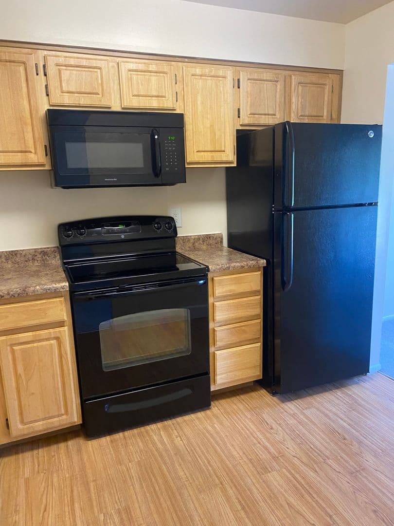 Silver Spring Apartment: 14207 Grand Pre Road