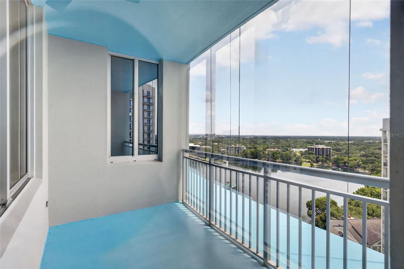 Orlando House: 322 E Central Blvd