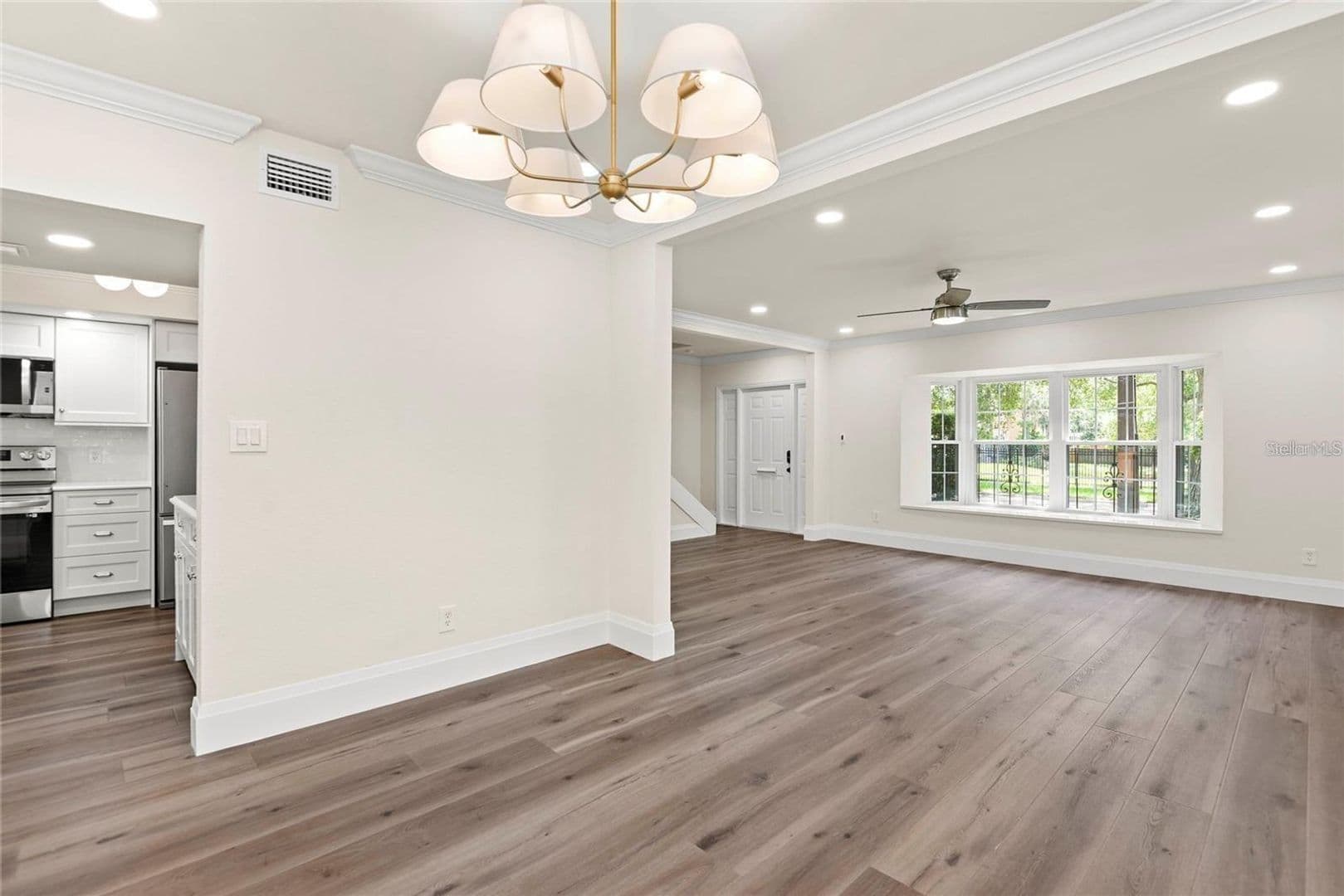 Orlando Townhome: 212 S. Summerlin Ave