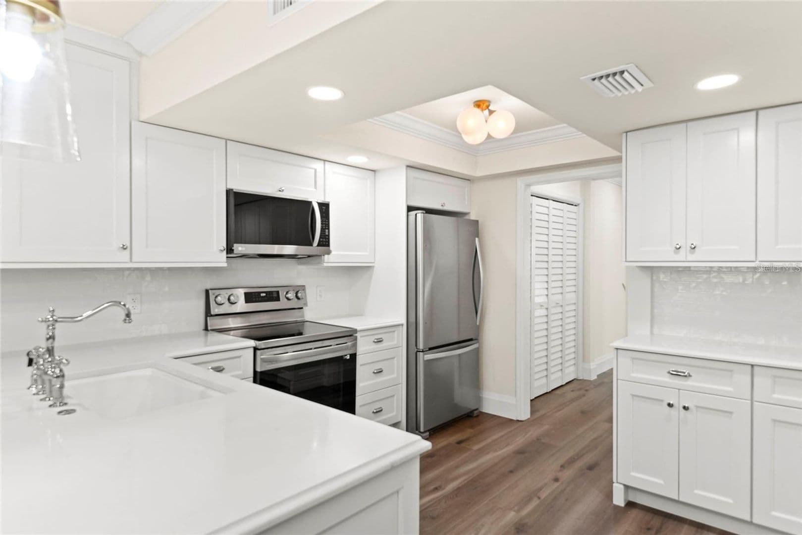 Orlando Townhome: 212 S. Summerlin Ave