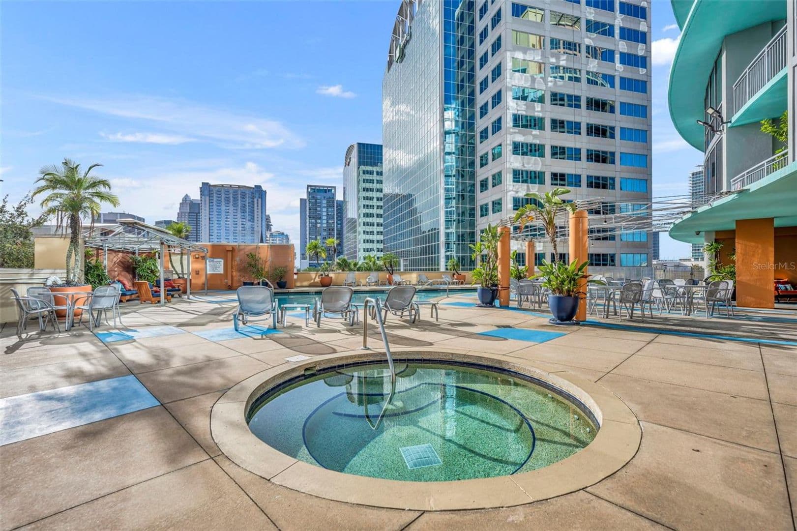 Orlando House: 322 E Central Blvd