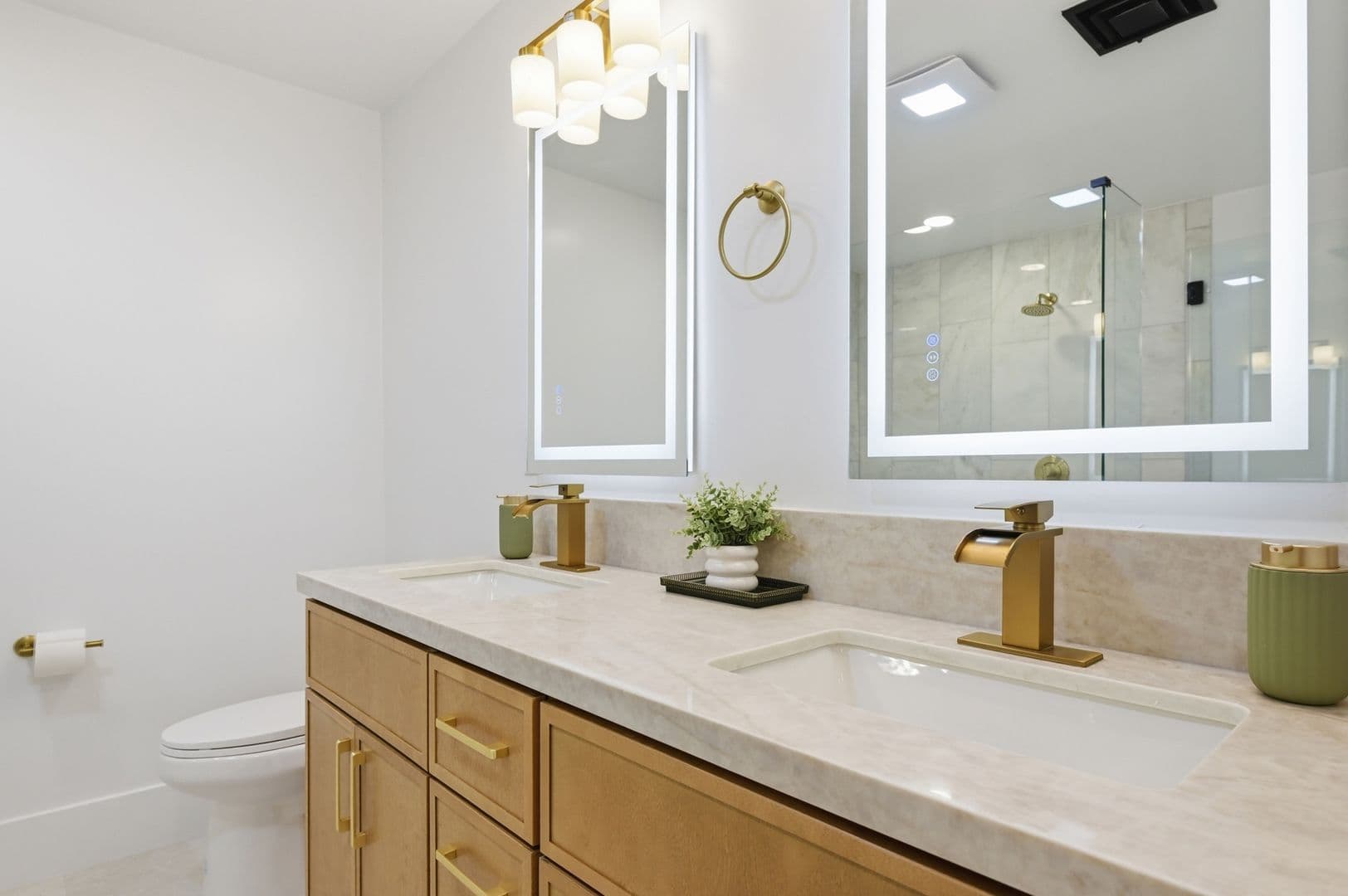 Las Vegas House: 6980 Mira Vista St