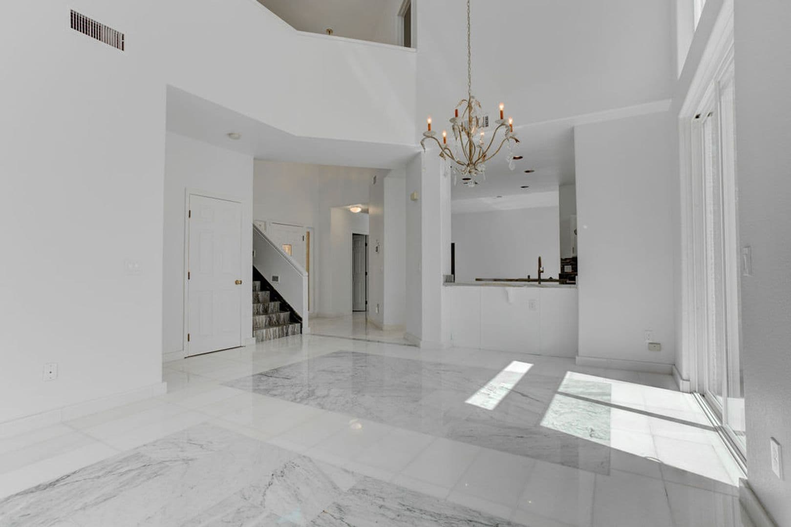 Las Vegas House: 8953 Diamond Falls Dr