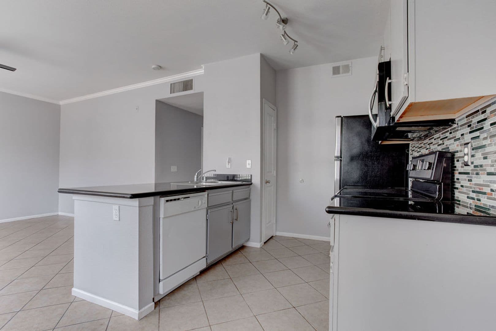 Henderson Condo: 2900 Sunridge Heights #418