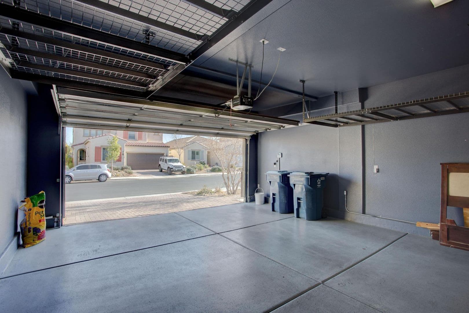 Las Vegas House: 7141 Tavita St