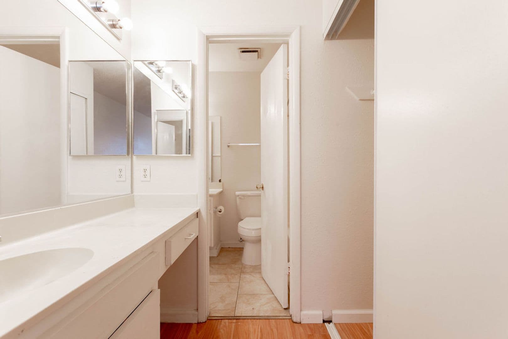 Las Vegas Townhome: 4362 Caliente St #15