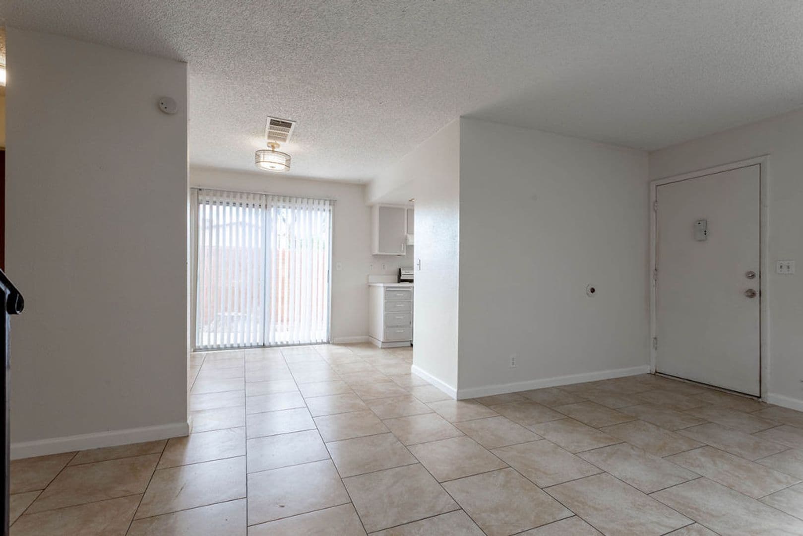 Las Vegas Townhome: 4362 Caliente St #15