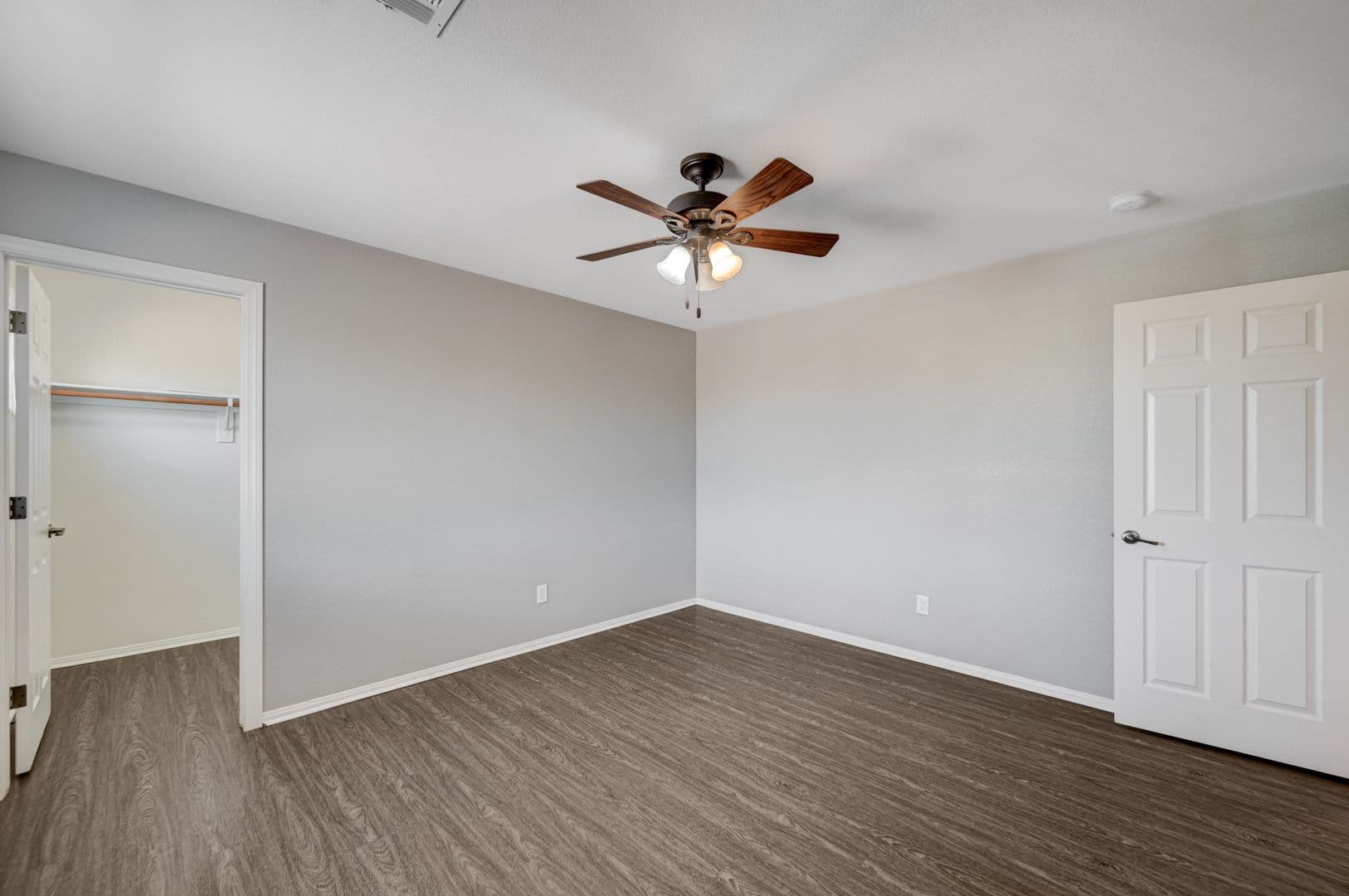 North Las Vegas House: 6637 Cliff Shore Ct