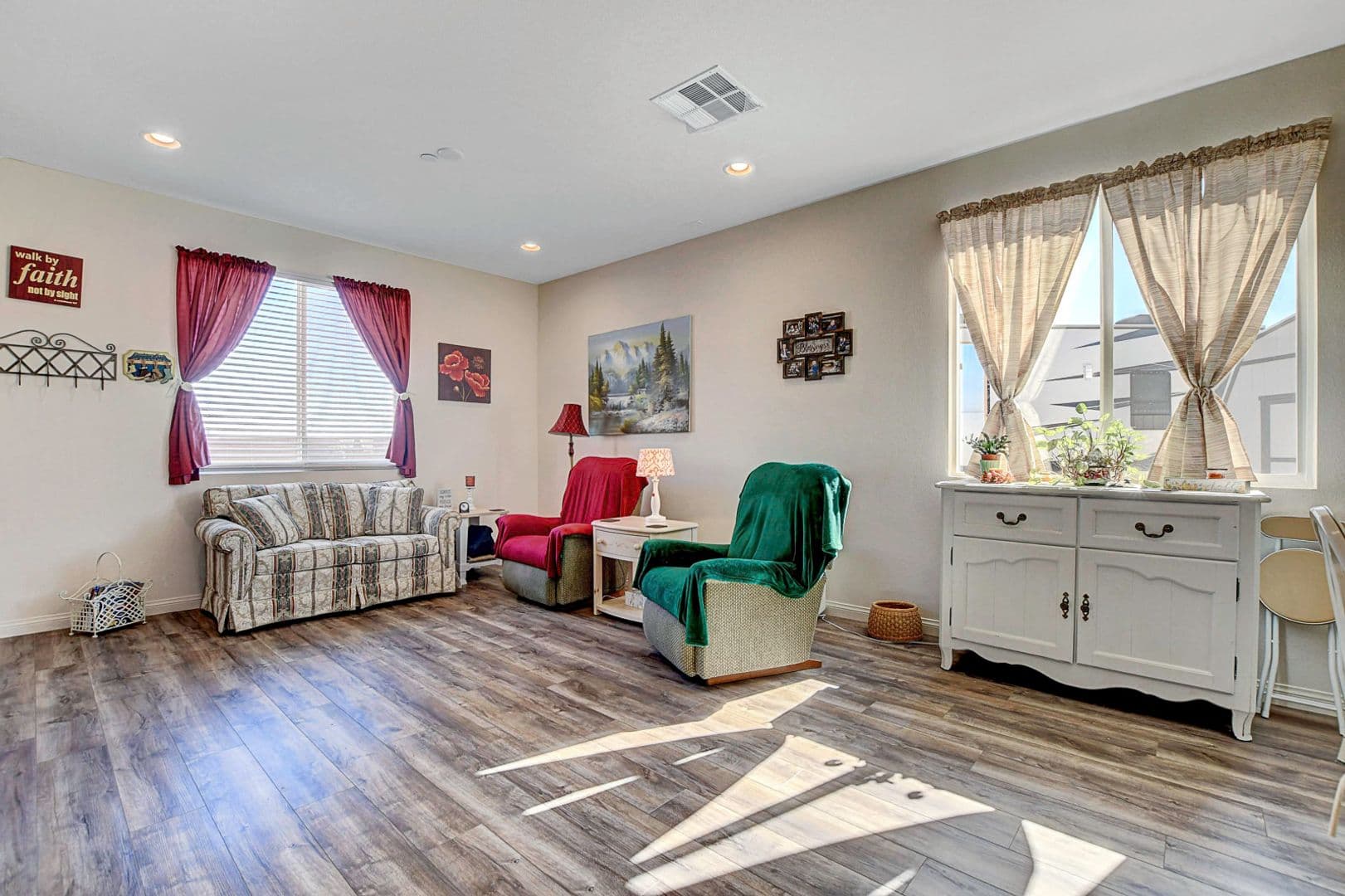 Las Vegas House: 8621 Hickam Ave
