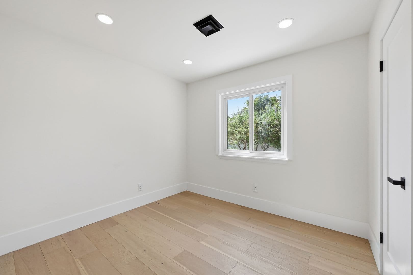 Las Vegas House: 6980 Mira Vista St