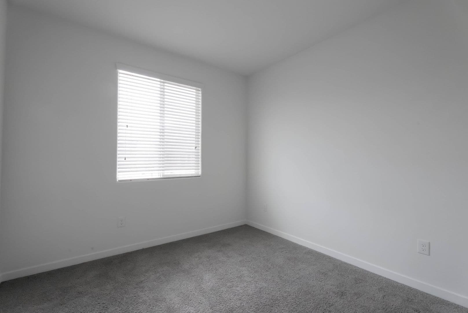 Henderson Townhome: 902 Bronzite St