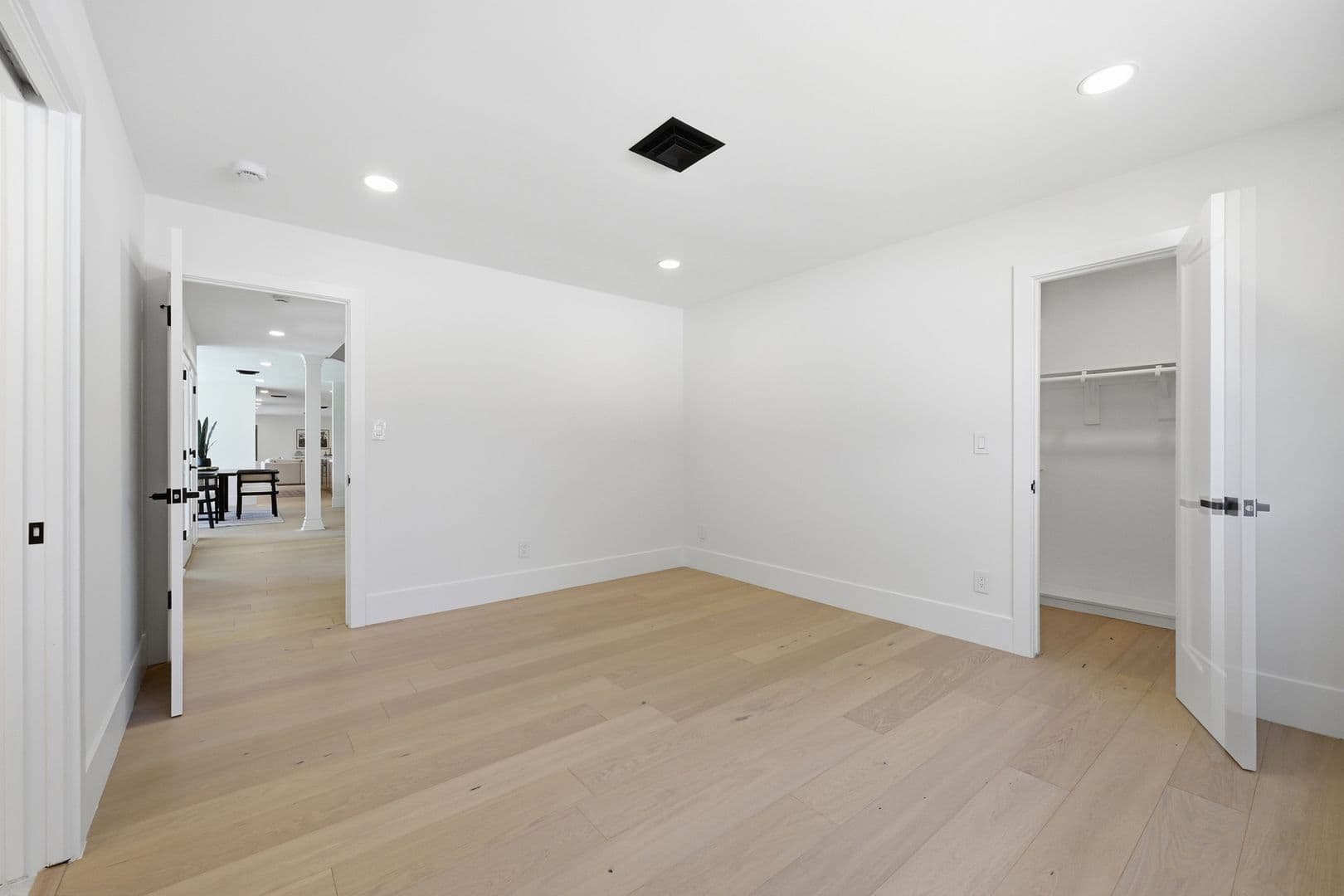 Las Vegas House: 6980 Mira Vista St