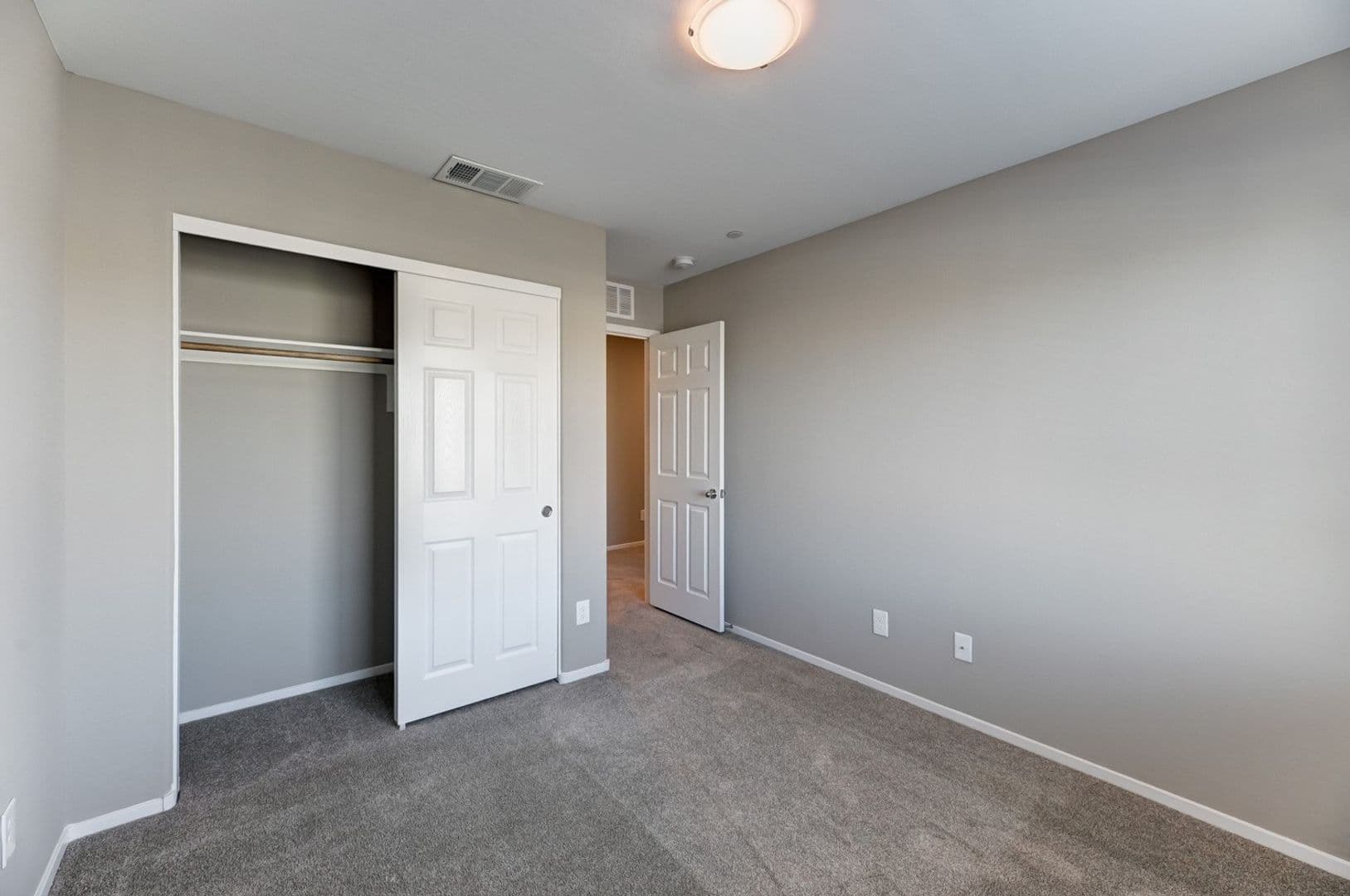 Las Vegas Townhome: 6231 Milford Sound St